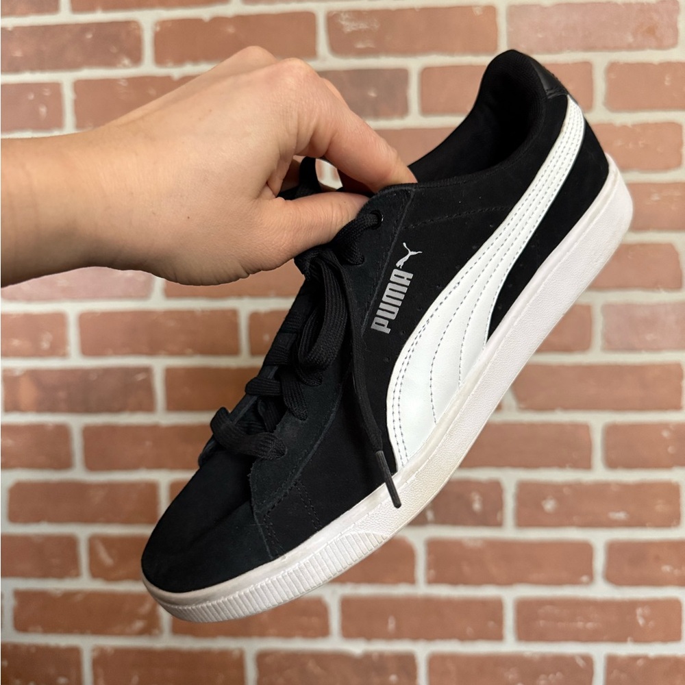 Puma Classic Black and White Trainers